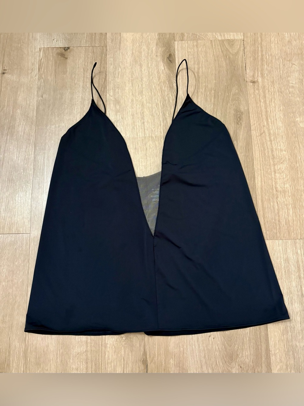 Women’s Natori Affair Illusion Plunge Black Camisole - Size L
